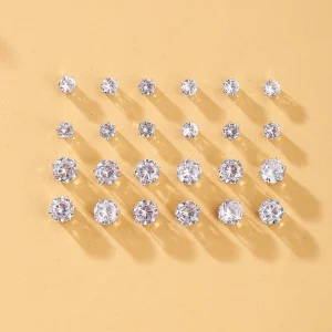 Douze paires de Boucle d'oreille CZ