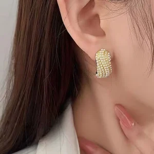 Boucle d'oreille classique Dame